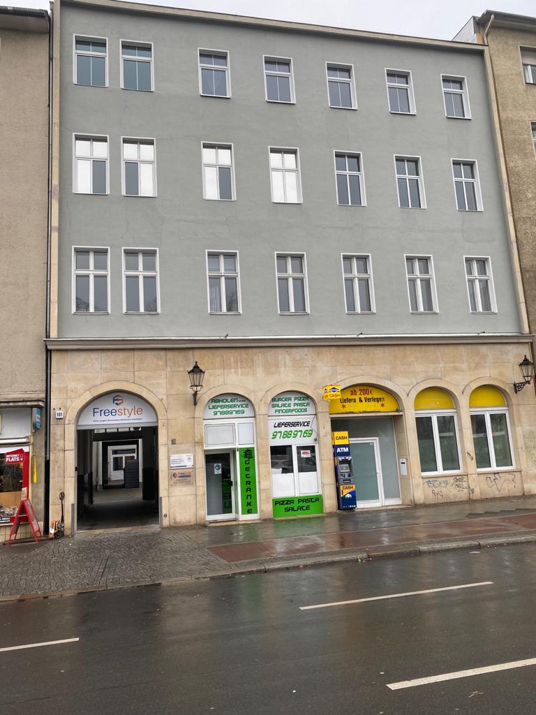 Umzug ins alte Spandauer Zeitungsgebäude am Hafenplatz abgeschlossen