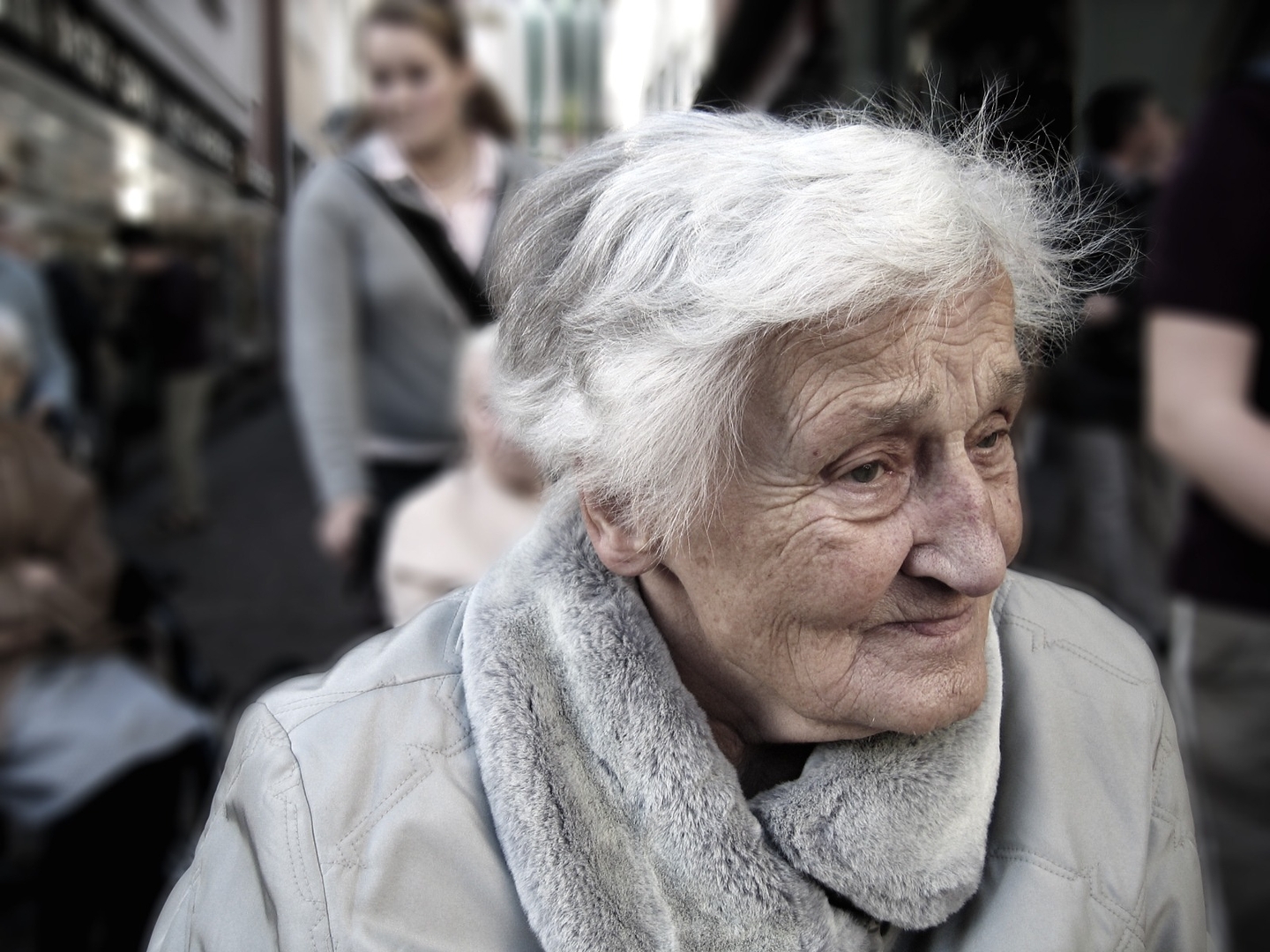 Altersarmut ist weiblich: Frauen vernachlässigen ihre Altersvorsorge